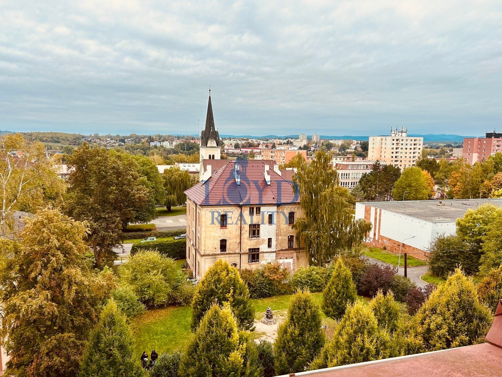 Prodej byt 1+kk - Majakovského, Karlovy Vary, 19 m²