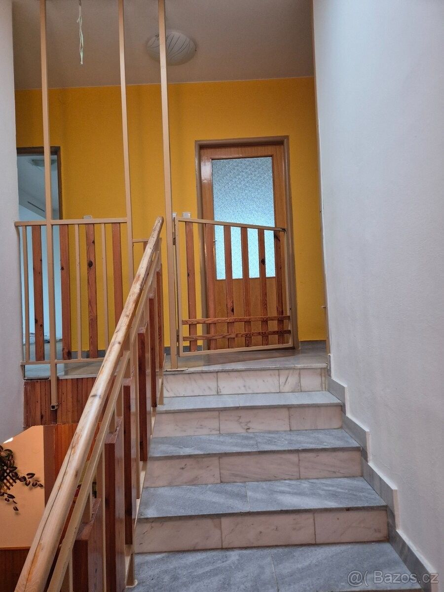 Pronájem rodinný dům - Uherské Hradiště, 686 05