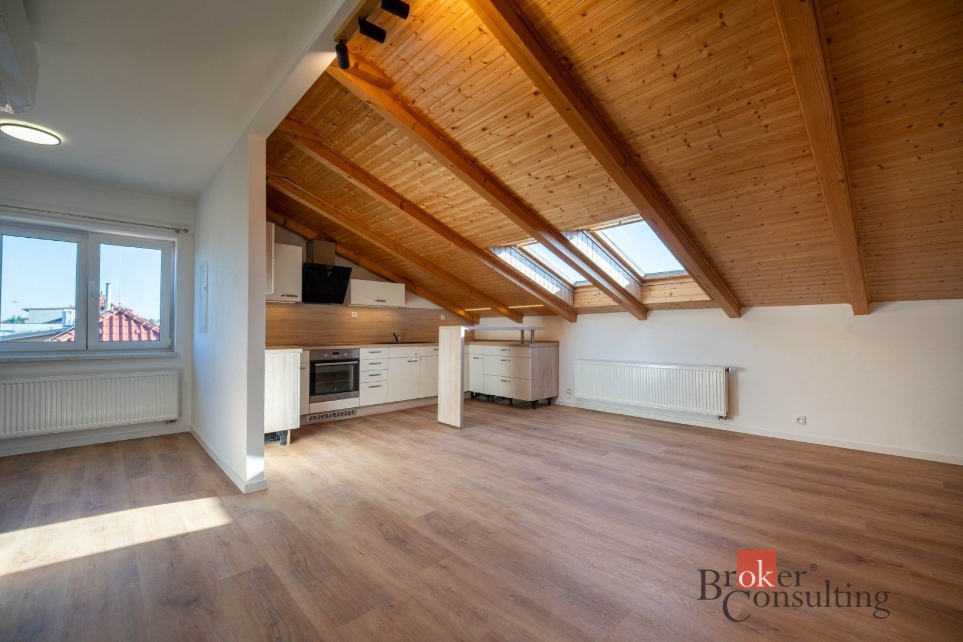 Byt 3+kk · 105 m² · 9. května, Újezd u Brna - 1