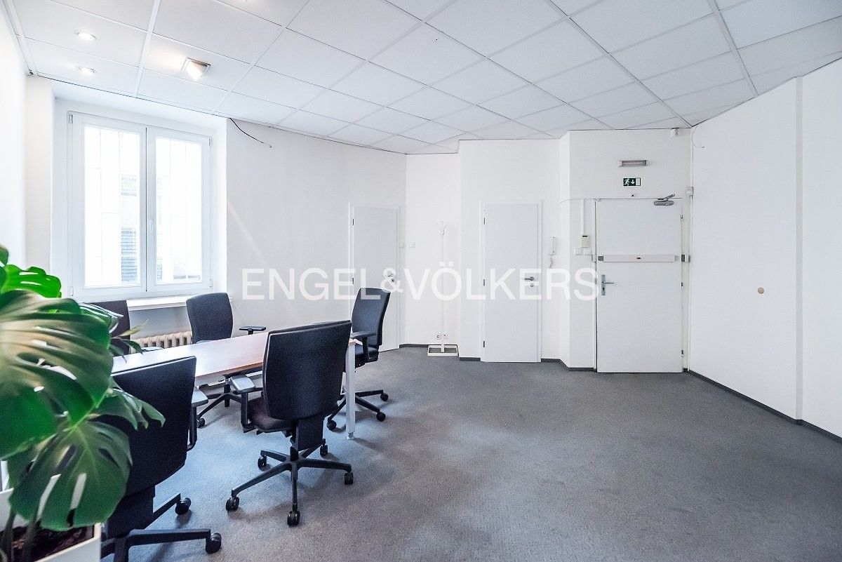 Kancelář · 41 m² · Americká 579, Praha Vinohrady - 3