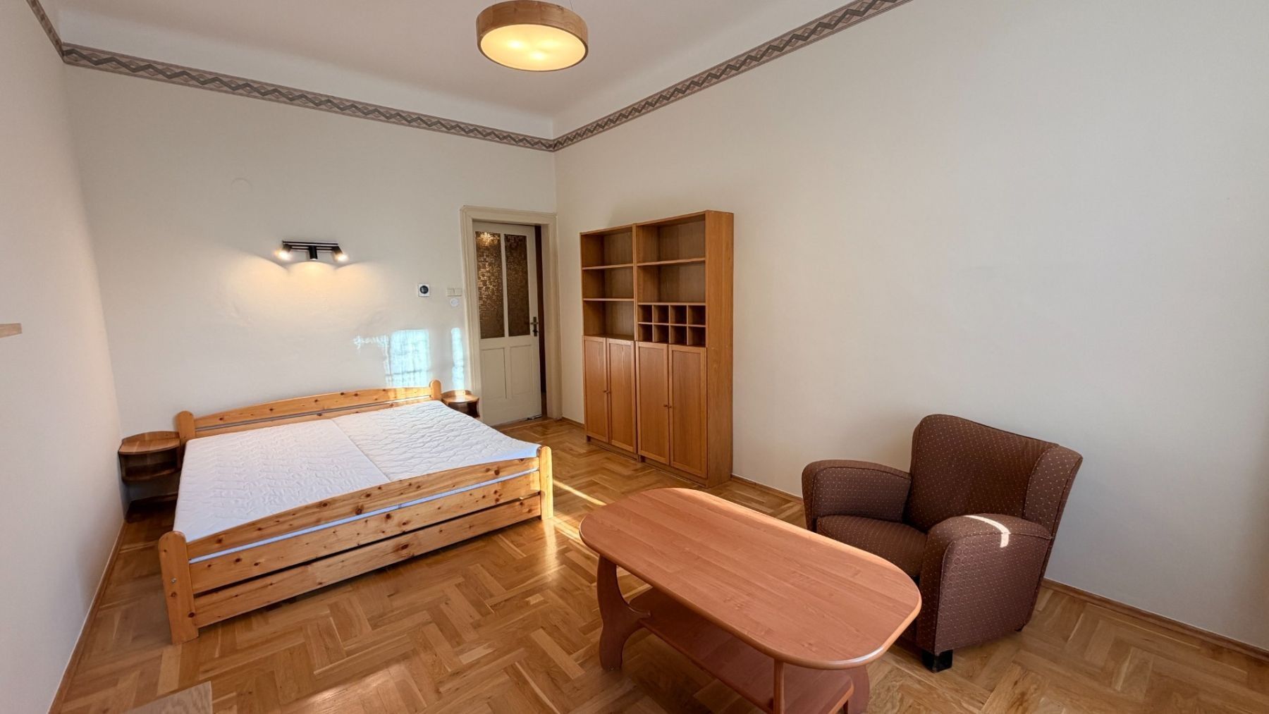 Pronájem byt 1+1 - Haškova, Praha - Holešovice, 50 m² - 5