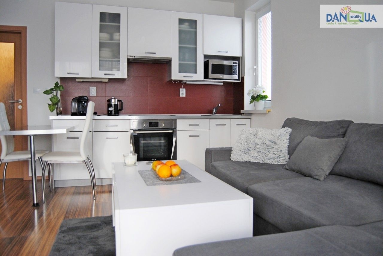 2+kk, Znojemská, Plzeň, 42 m² - 2