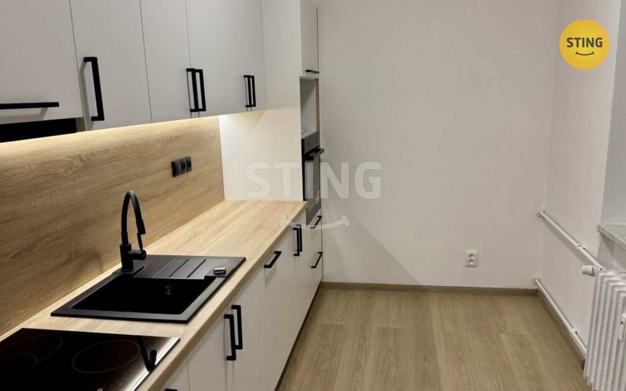 2+1, Tlapákova, Ostrava, 52 m²