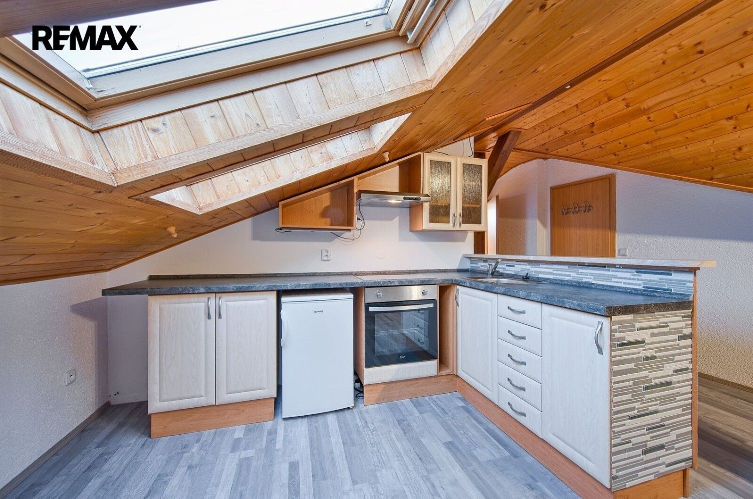 1+1, Aš, okres Cheb, Karlovarský kraj, 35 m² - 2