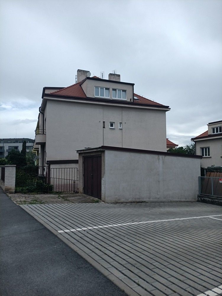 Garáže, Praha - Michle, okres Praha 4, Hlavní město Praha, 23 m² - 2