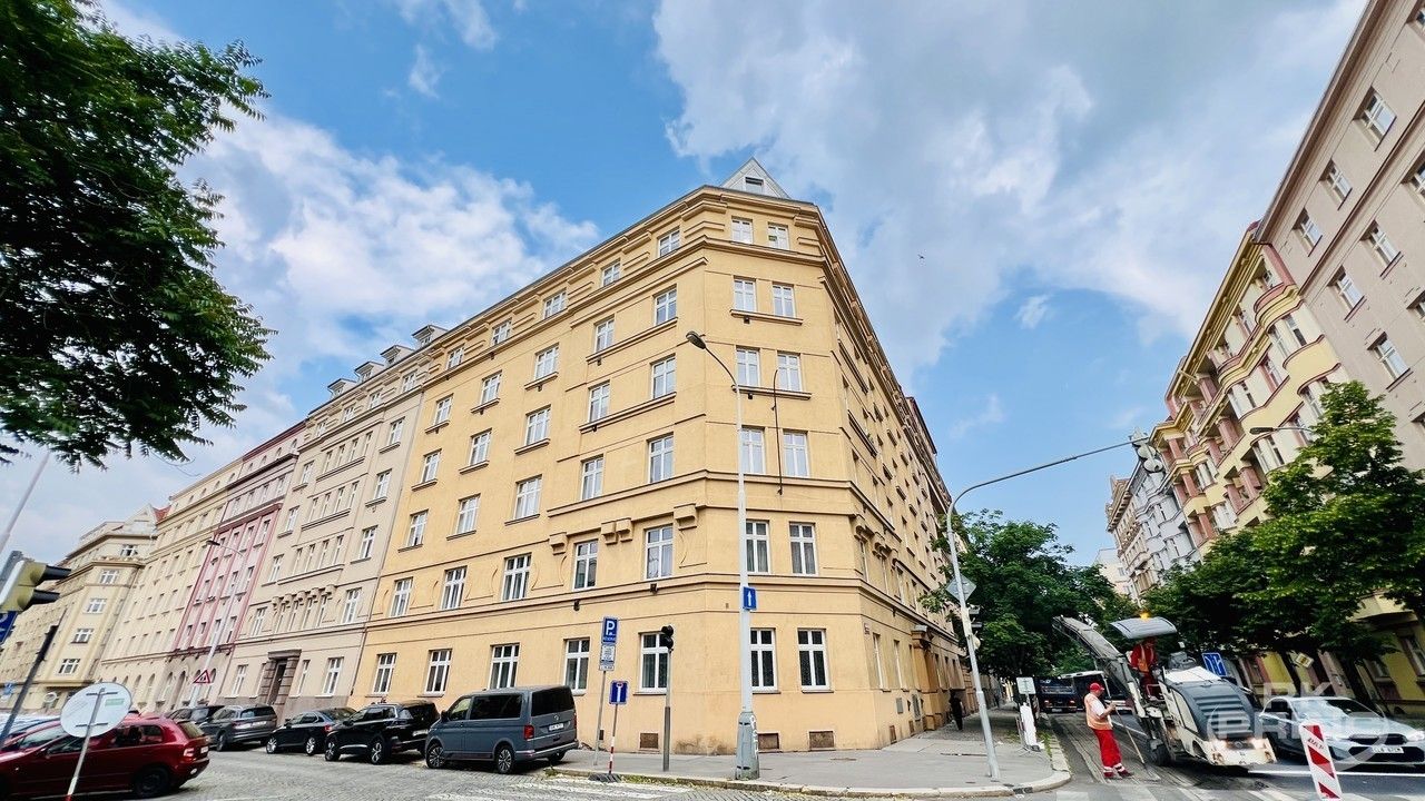 Byt 2+kk · 72 m² · Boleslavská, Praha - 3