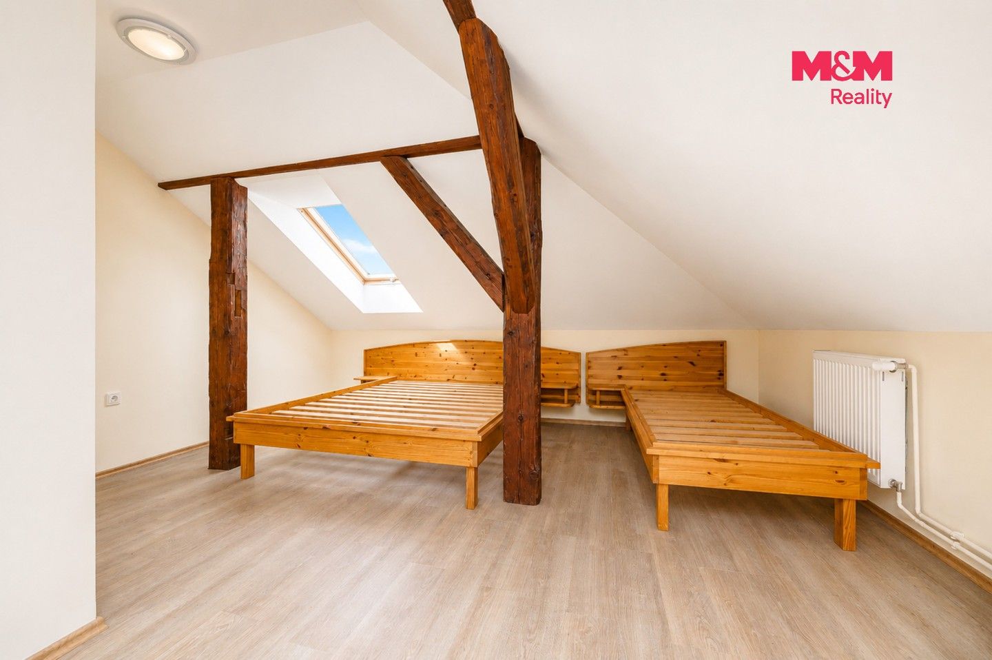 Ubytovací zařízení · 431 m² · náměstí T. G. Masaryka, Rokytnice v Orlických horách - 3