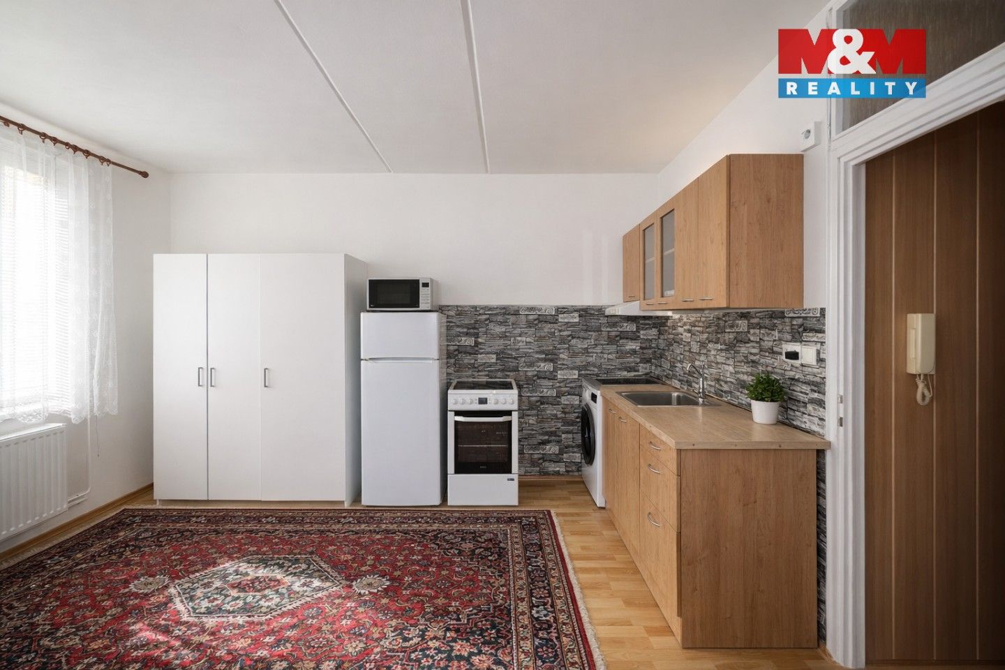 Prodej byt 1+1 - Školní, Karlovy Vary, 35 m²