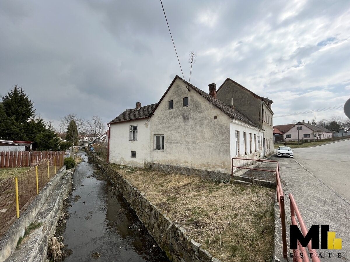 Rodinný dům · 378 55, Jindřichův Hradec - 3
