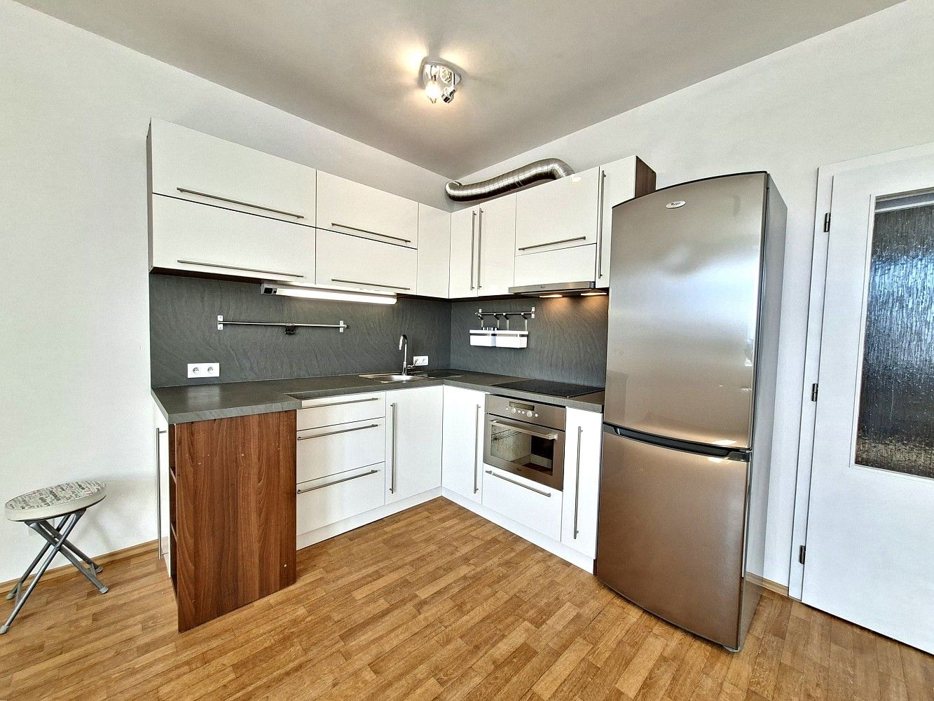 Byt 1+kk · 32 m² · Praha, Hlavní město Praha - 3