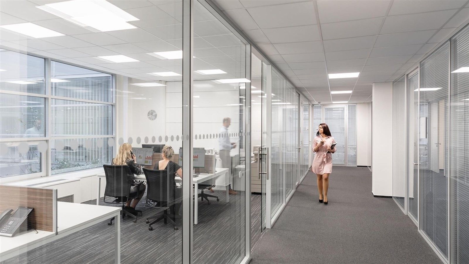 Pronájem kancelář - Pekařská, Praha, 294 m²