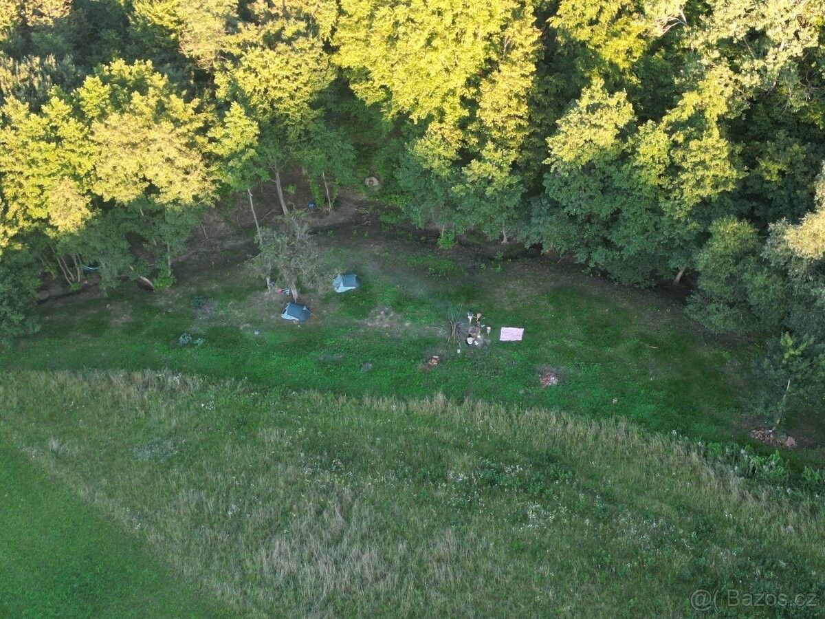 Pozemky pro bydlení, Březůvky, 763 45