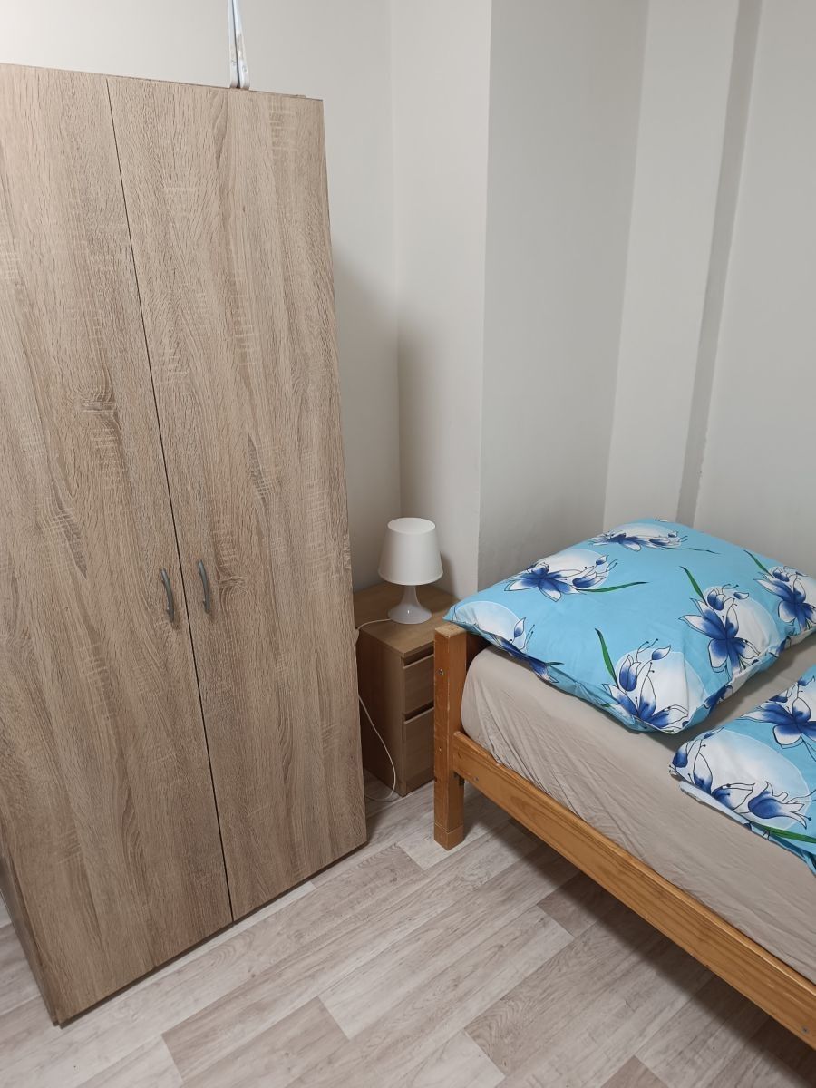 Byty, Kloboukova, Praha - Chodov, 16 m² - 1