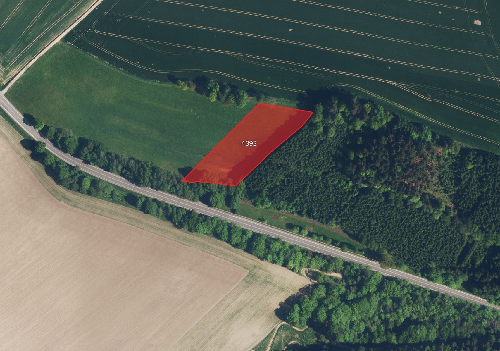 Louka, 5 810 m²