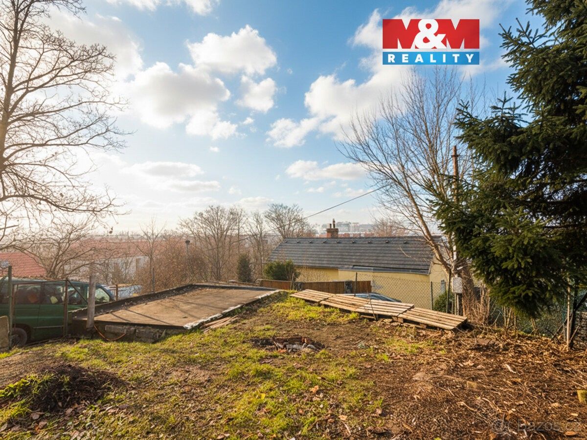 Pozemky pro bydlení, Praha, 182 00