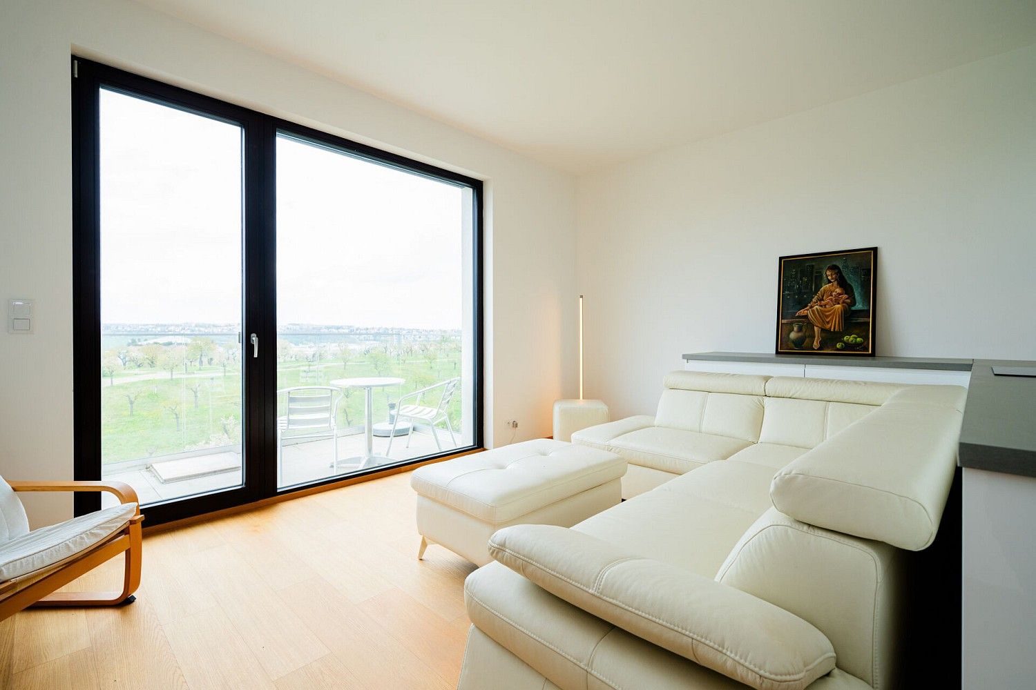 Prodej byt 1+kk - Praha - Hrdlořezy, okres Praha 9, Hlavní město Praha, 41 m² - 5