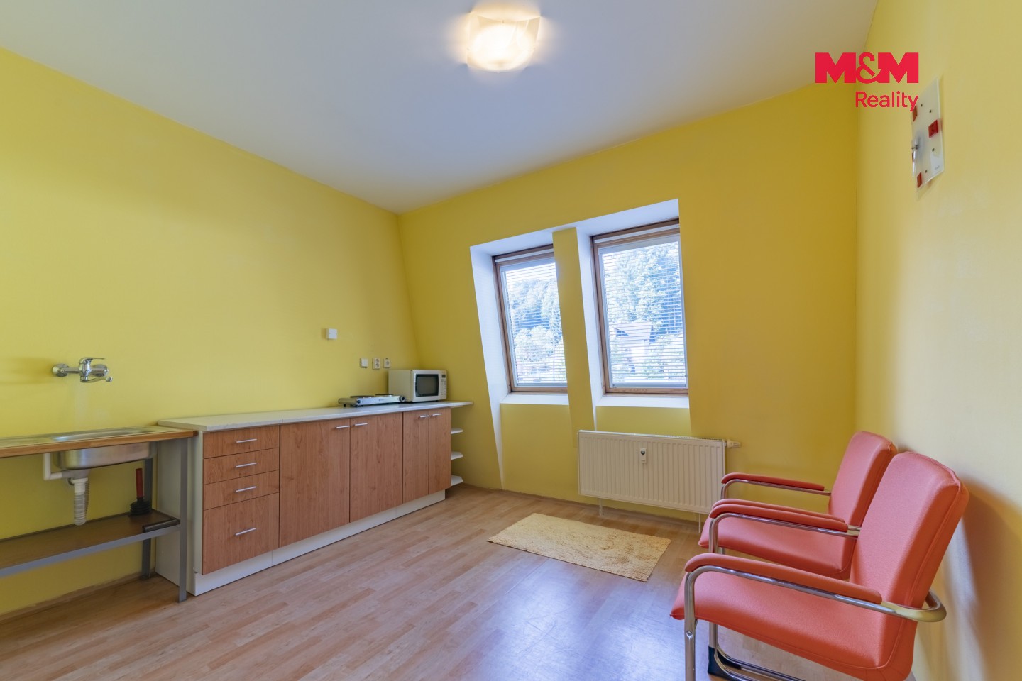 Byt 2+1 · 67 m² · Hlavní, Aš - 4