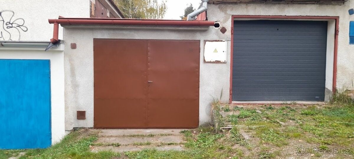Garáže, Velké Meziříčí, 594 01