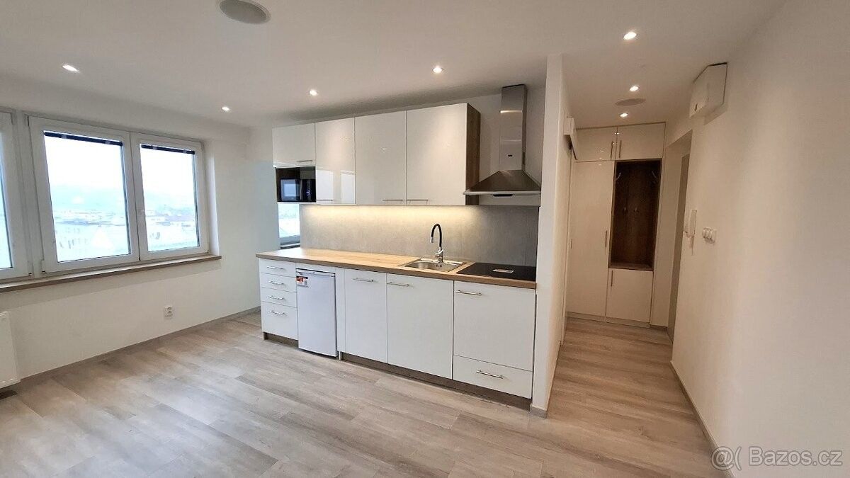 Byty, Ostrava, 702 00