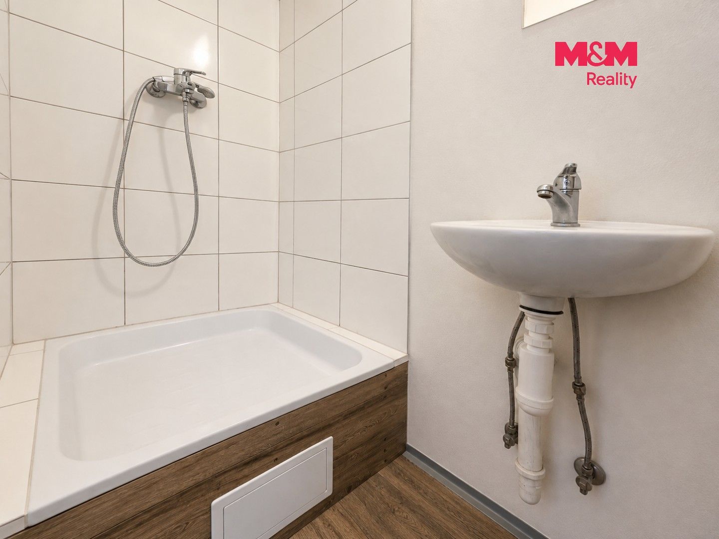 Nemovitost · 15 m² · náměstí Smiřických, Kostelec nad Černými lesy - 4