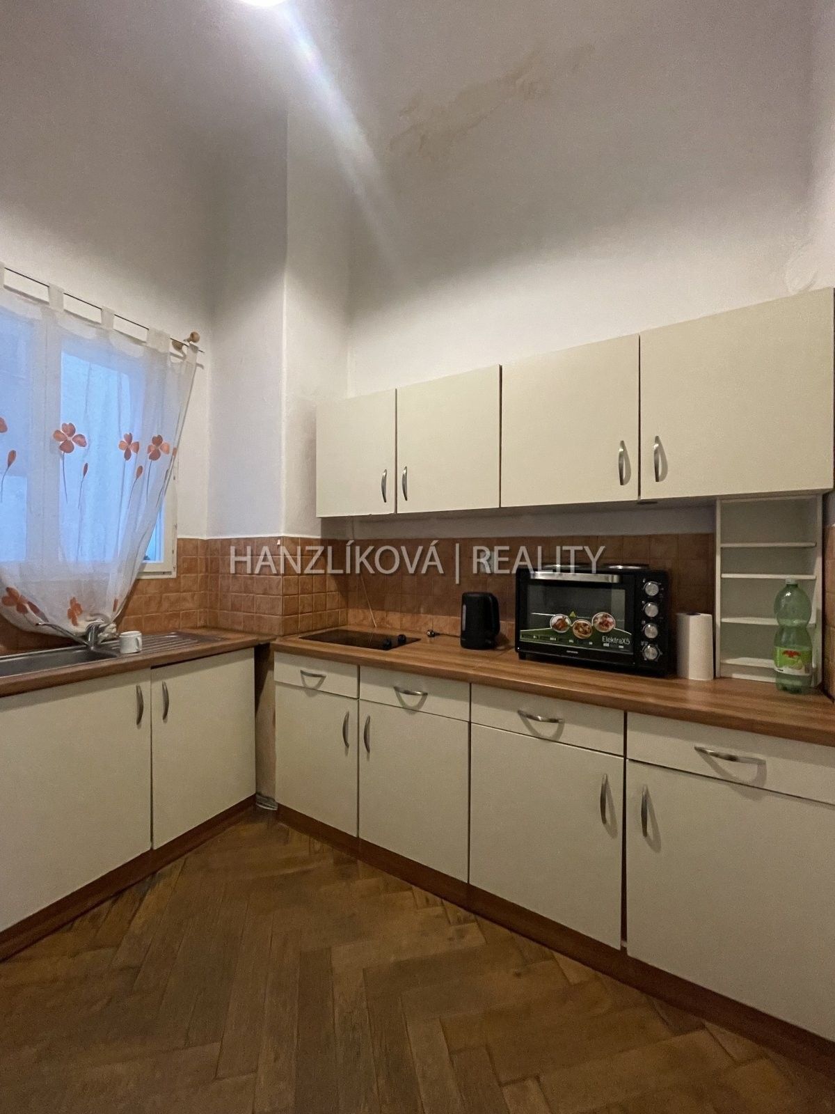 Pronájem byt 1+1 - Krajinská, České Budějovice, 41 m²