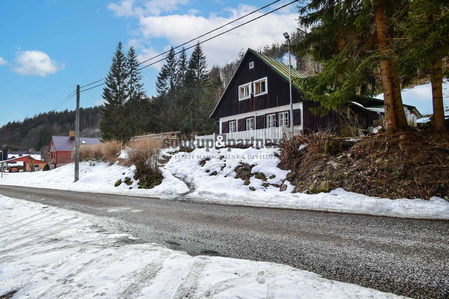 Rodinné domy, Dolní Dvůr, 200 m²