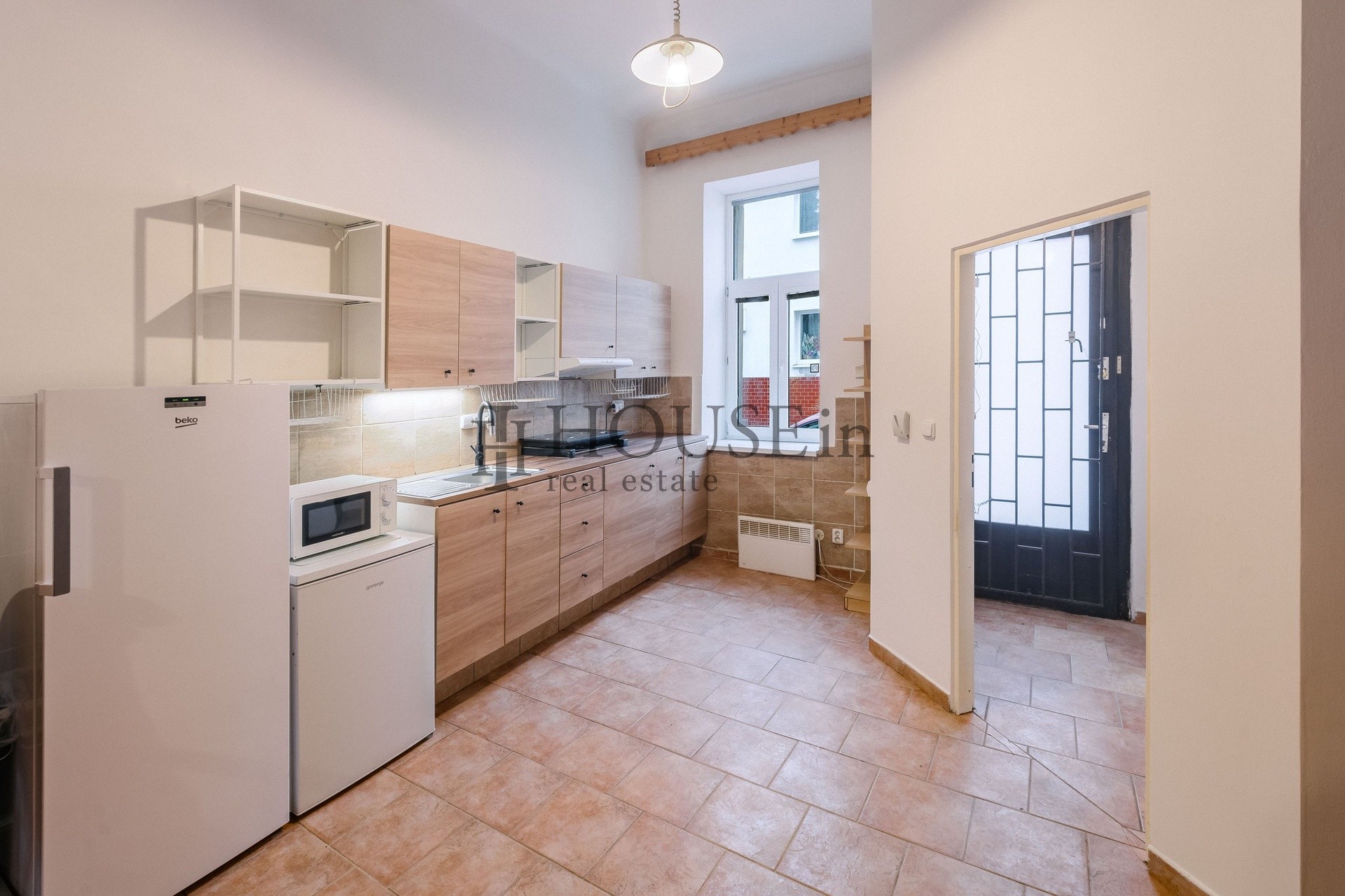 Byt 2+kk · 40 m² · Školská, Kladno - 4
