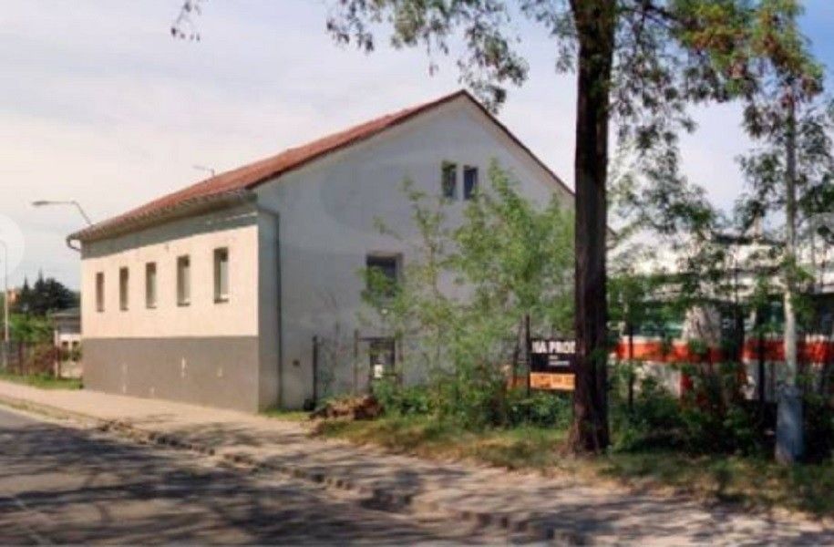 Ubytovací zařízení, Dubská, Kladno, 150 m²