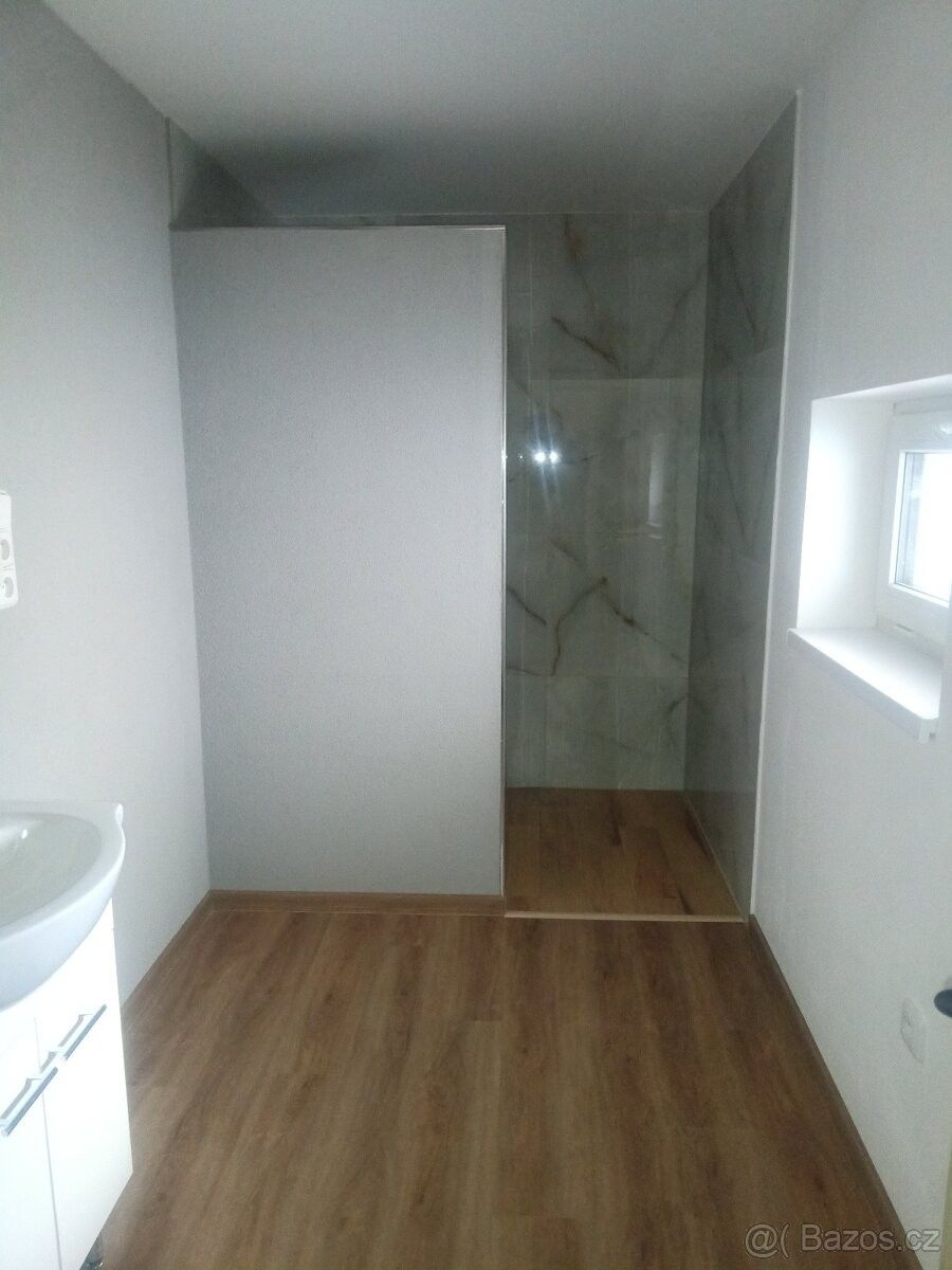 Pronájem byt - Nivnice, 687 51