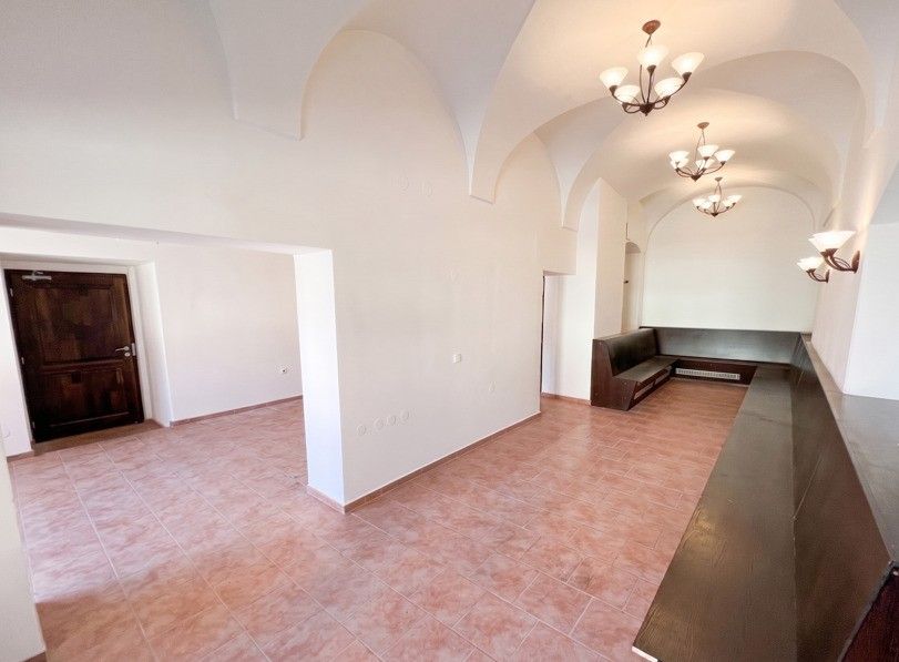 Obchodní prostory, Velké náměstí, Hradec Králové, 94 m² - 2