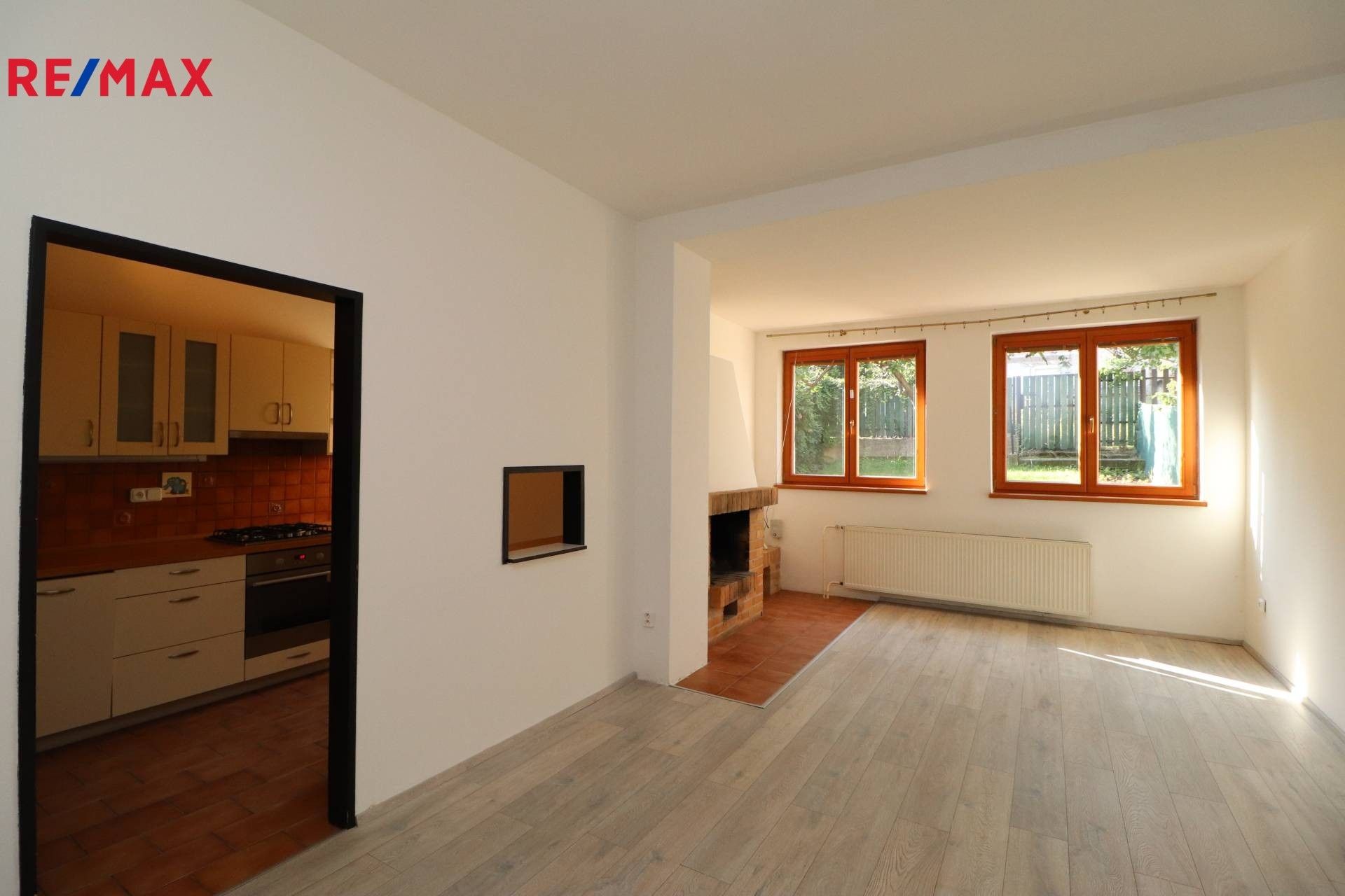 Pronájem rodinný dům - Severozápadní III, Praha, 90 m²