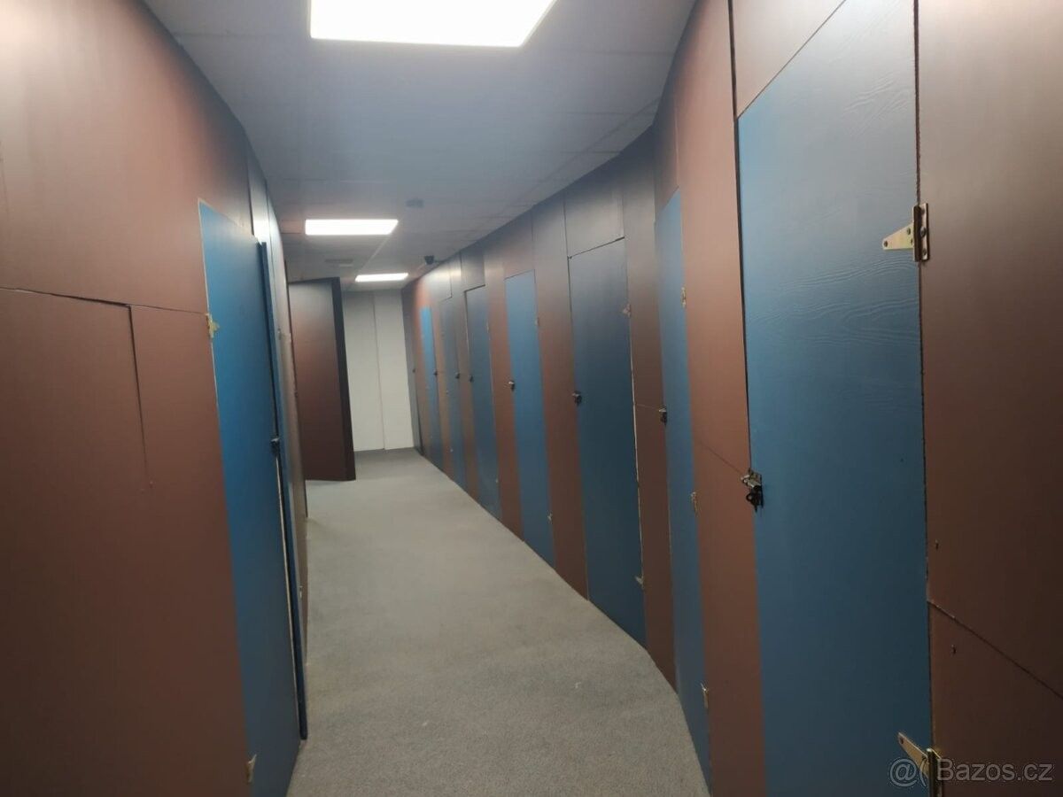 Sklady, Plzeň, 323 00