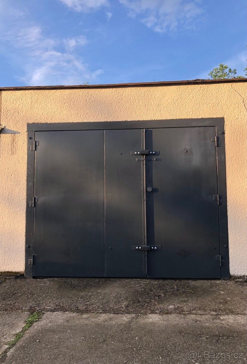 Garáže, Přerov, 750 02