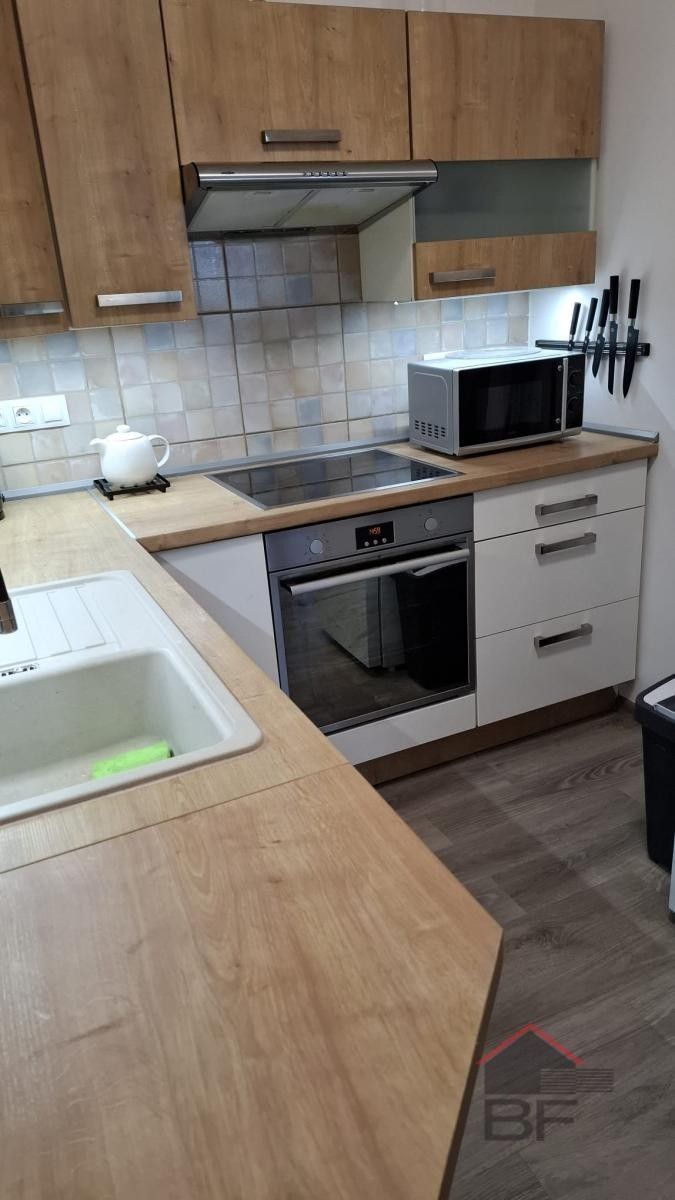 Prodej byt 2+1 - Pod Holým vrchem, Česká Lípa, 45 m²