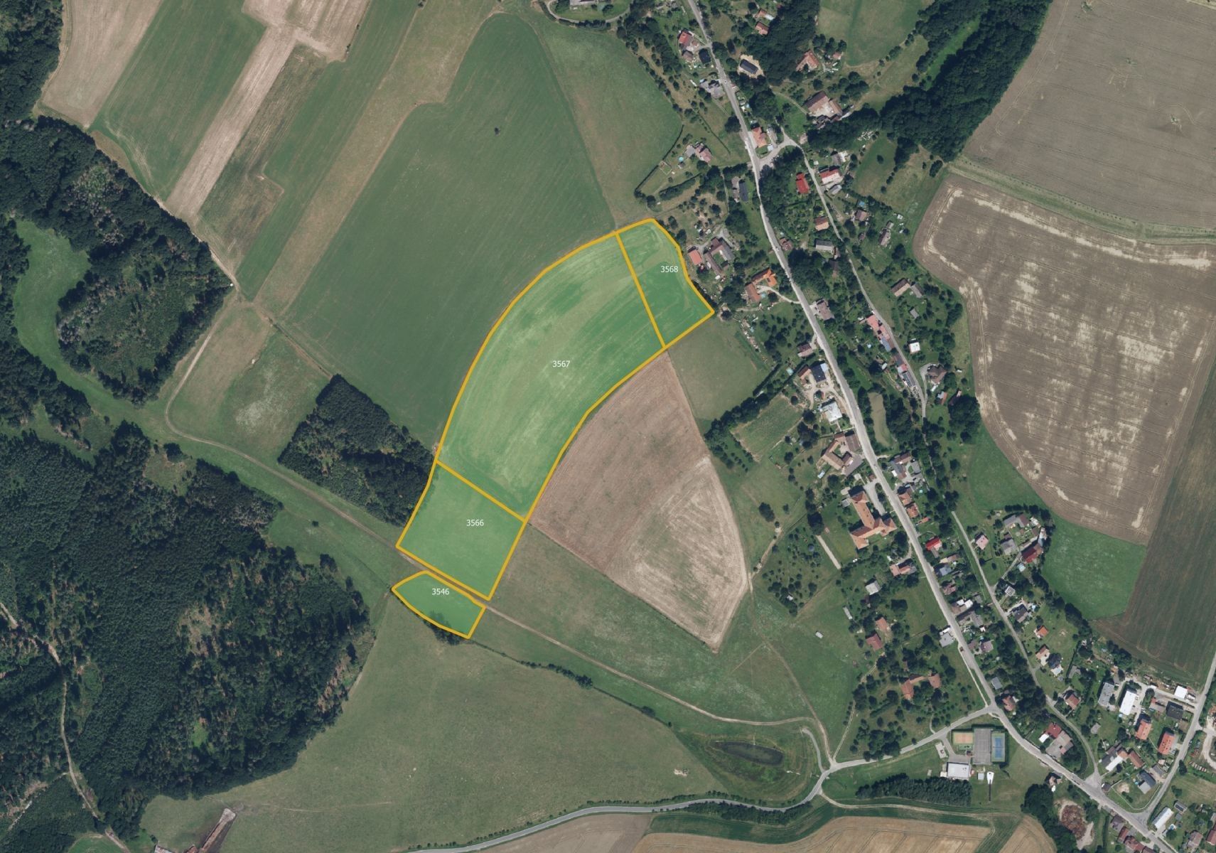 Zemědělský pozemek, 68 792 m²
