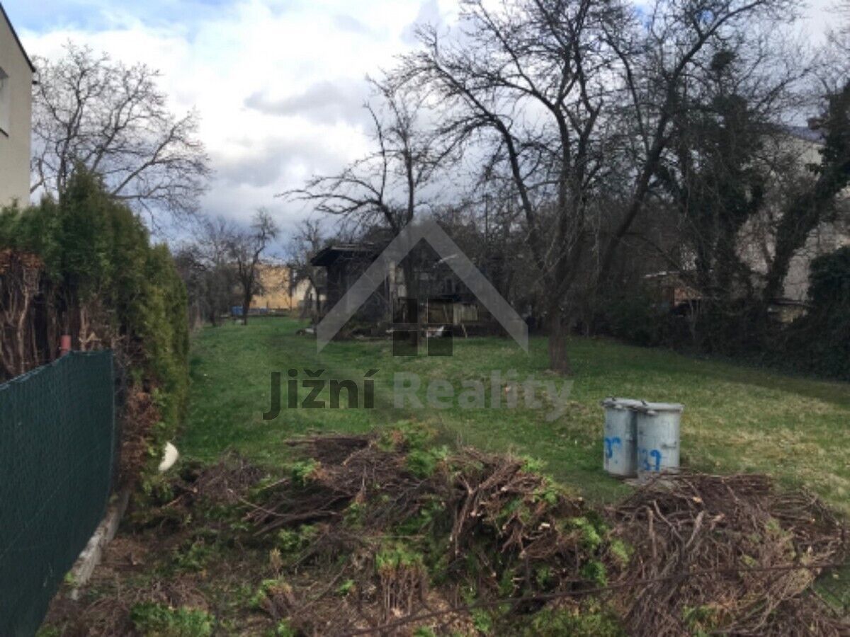 Prodej pozemek pro bydlení - tř. 5. května , Včelná, 981 m² - 2