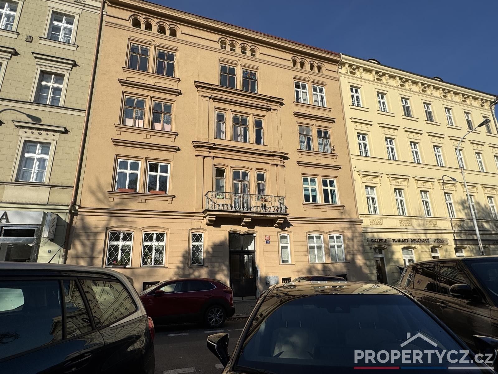 Nemovitost · 114 m² · Arbesovo náměstí, Praha - 4