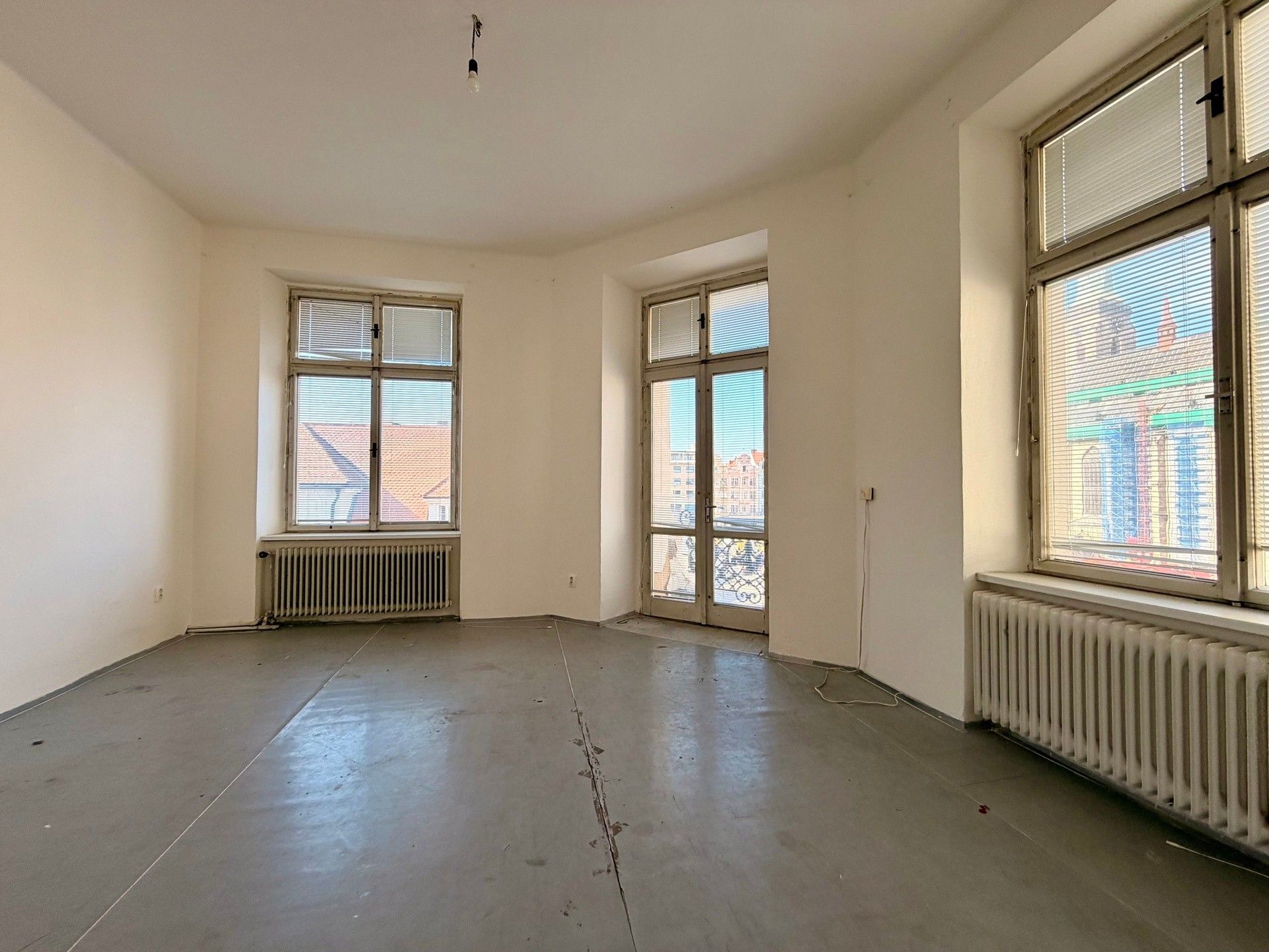 Pronájem byt 3+1 - Zbrojnická, Plzeň, 121 m² - 5