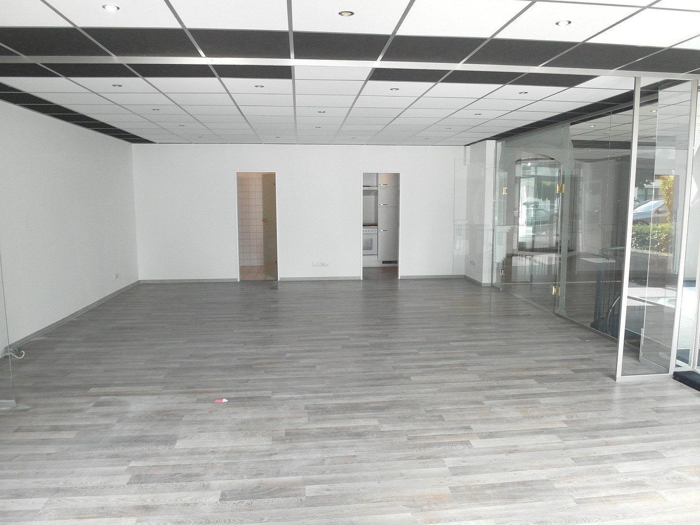 Pronájem kancelář - Neusser Straße 26, , Severní Porýní-Vestfálsko, 180 m² - 5