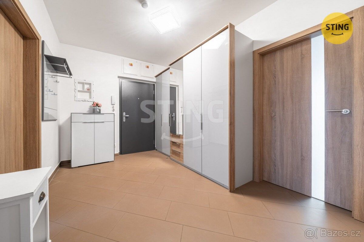 3+kk Apartment in Praha, Letňany - More