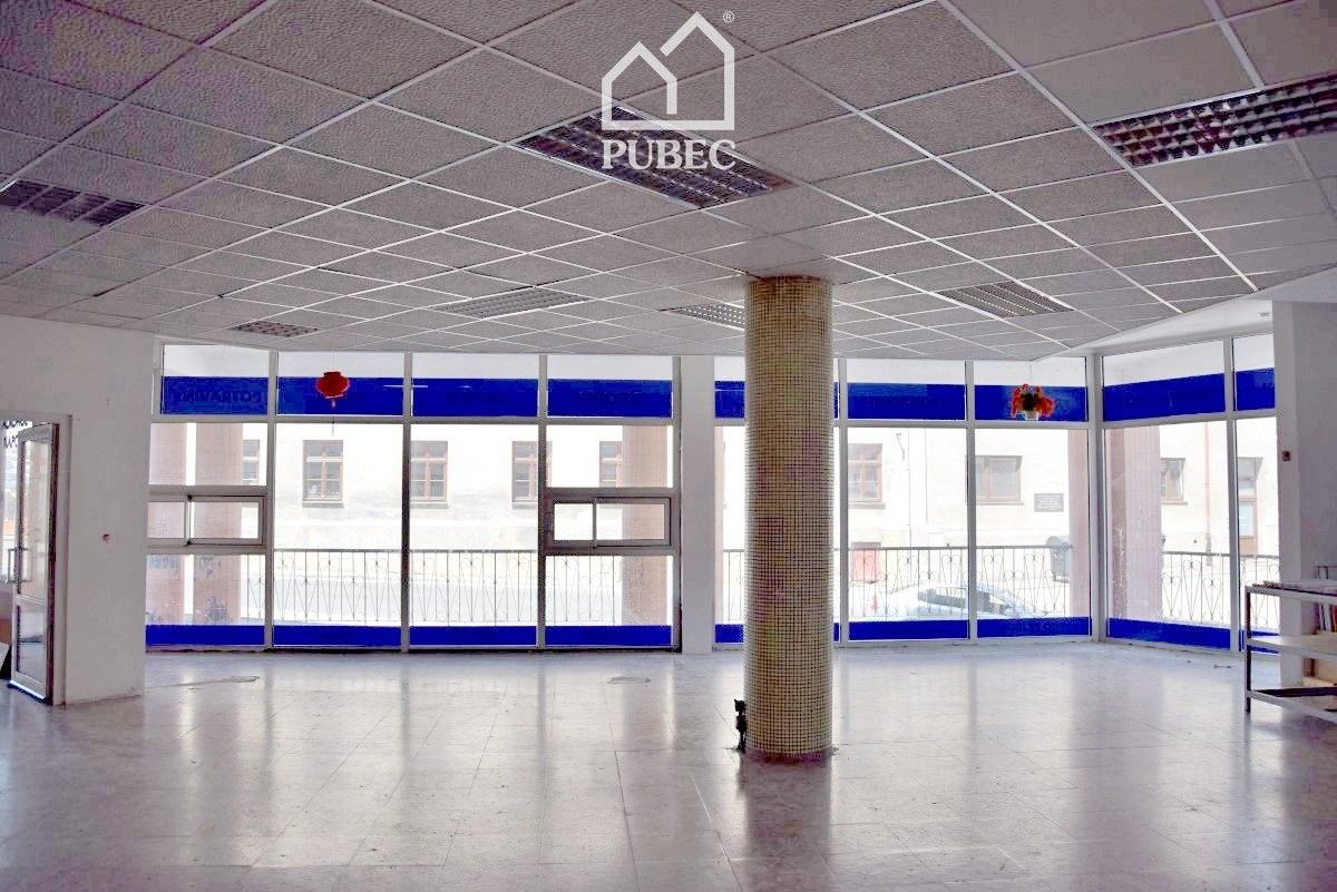 Pronájem obchodní prostory - K. H. Borovského, Tachov, 145 m²