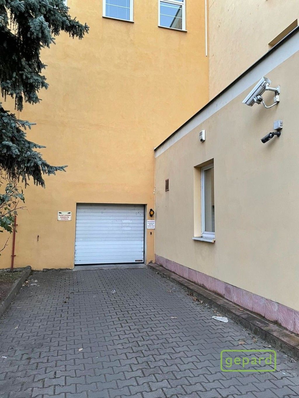 Pronájem ostatní - Jihlavská, Praha, 13 m²