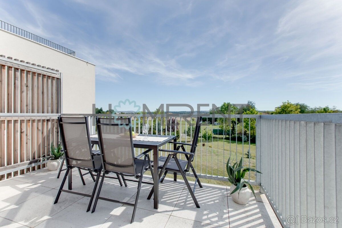 Pronájem byt - Praha, 149 00