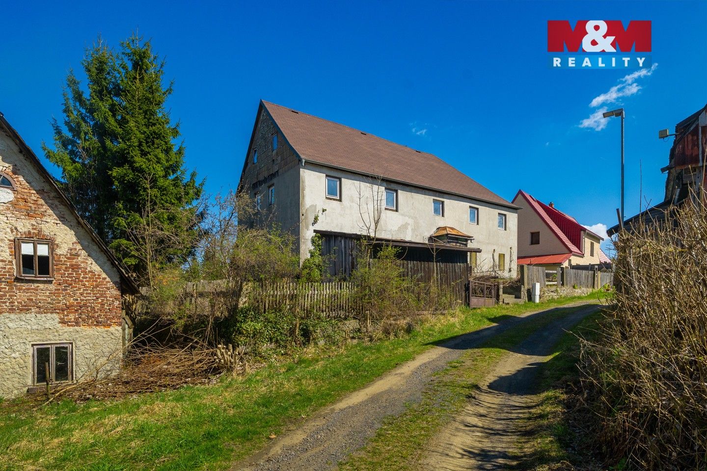 Rodinné domy, Mikulášovice, 180 m² - 1