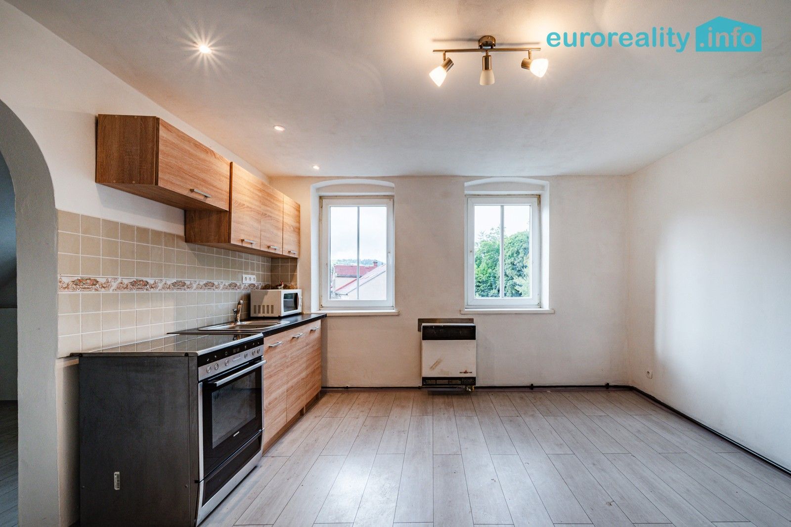 1+1, Rybná, Kraslice, 30 m²