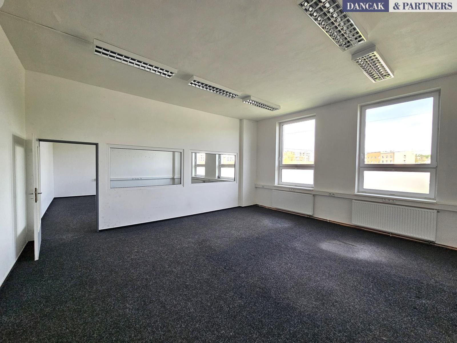 Kancelář, 74 m²