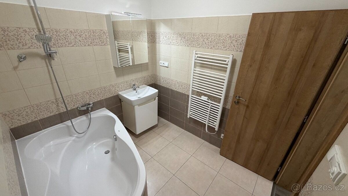 Pronájem byt - Uherský Brod, 688 01