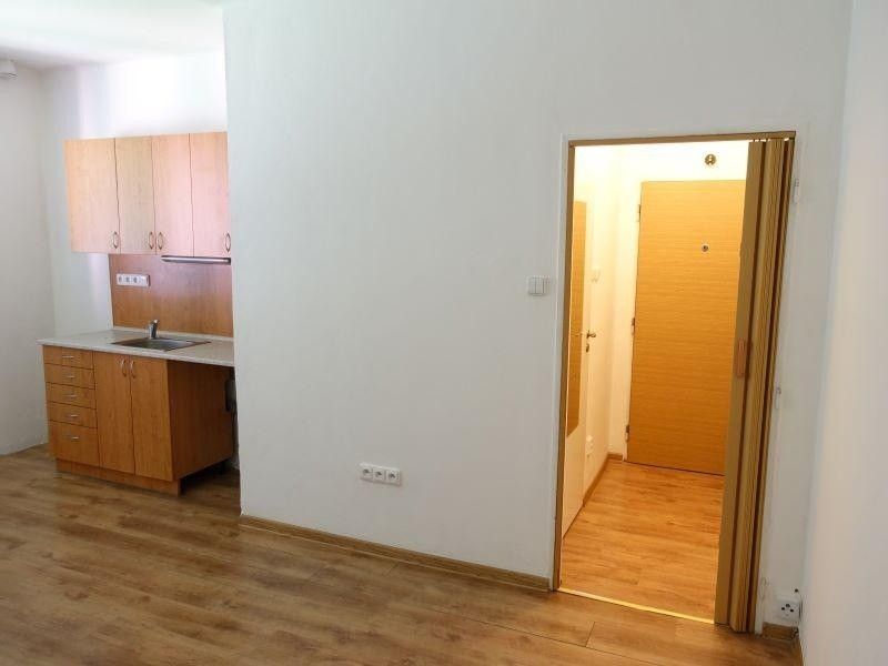 Pronájem byt - Ostrava, 708 00