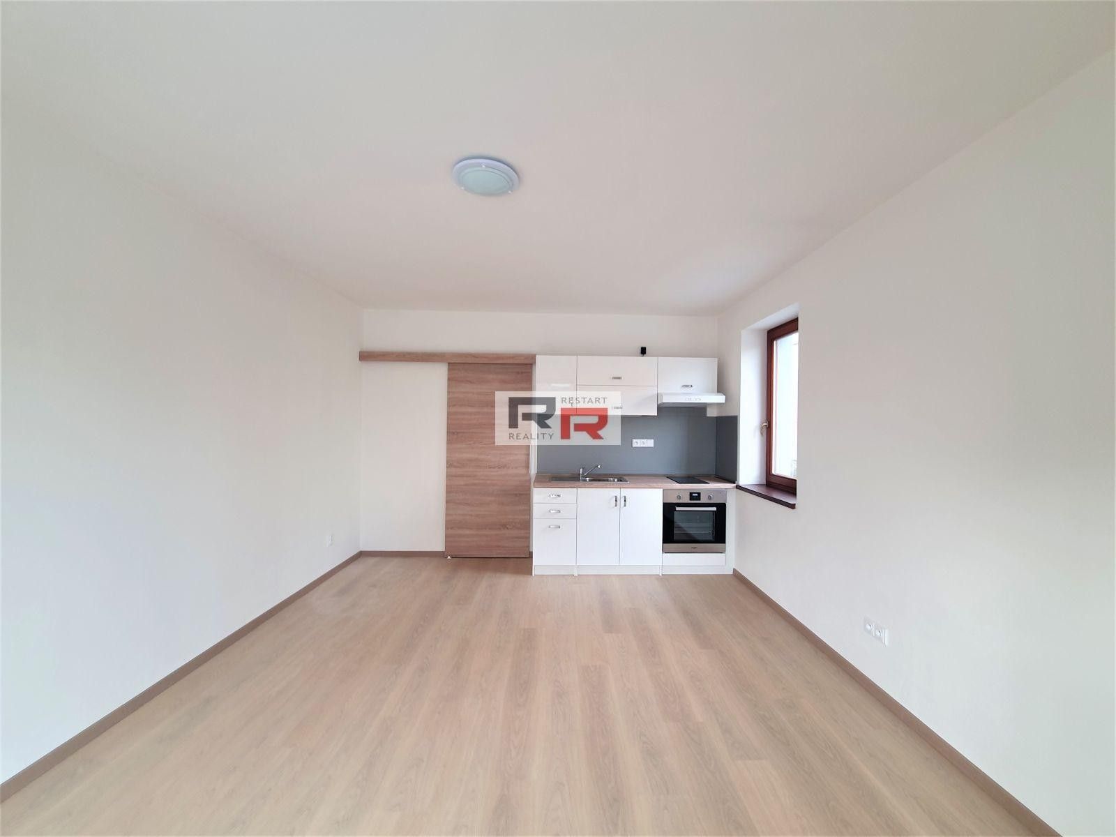1+kk, Hlavní náměstí, Šternberk, 28 m² - 2