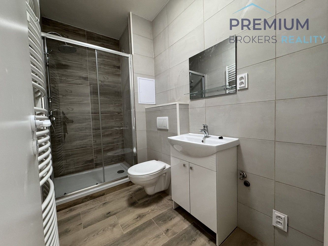 2+kk, Kryry, okres Louny, Ústecký kraj, 44 m² - 2